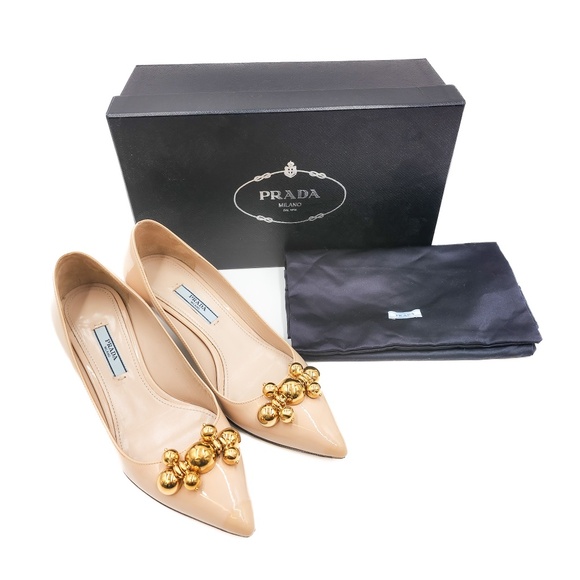 Prada Patent Leather Nude Beige Kitten Heel Pumps with Gold Brooch EU 36.5 - Picture 9 of 9